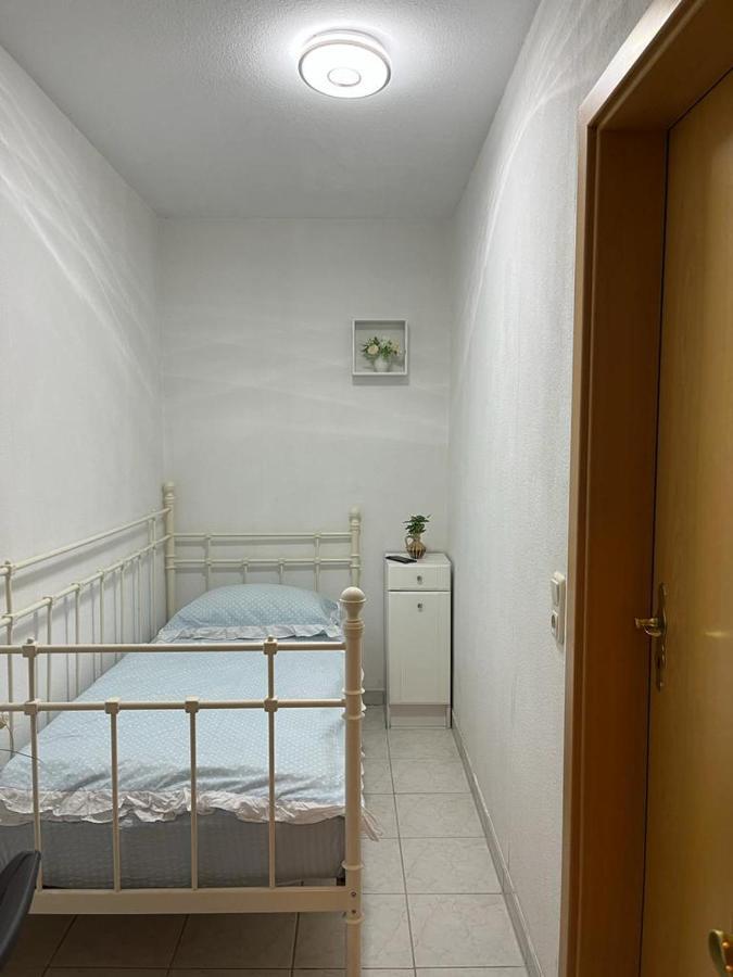 Schoene Grosse Ferienwohnung Im Mittelrheintal Nahe Loreley Bornich Bagian luar foto
