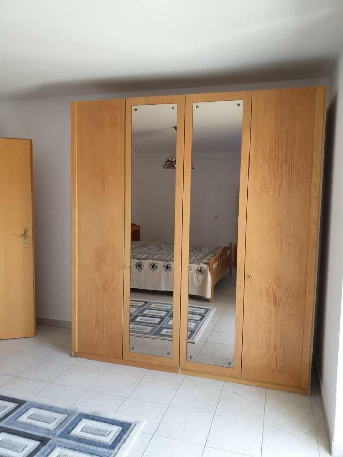 Schoene Grosse Ferienwohnung Im Mittelrheintal Nahe Loreley Bornich Bagian luar foto